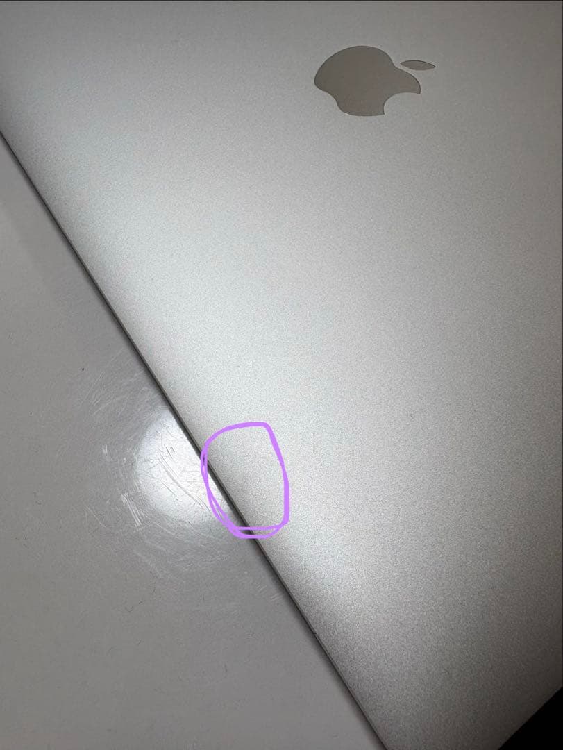 Apple MacBook Pro マウス付き