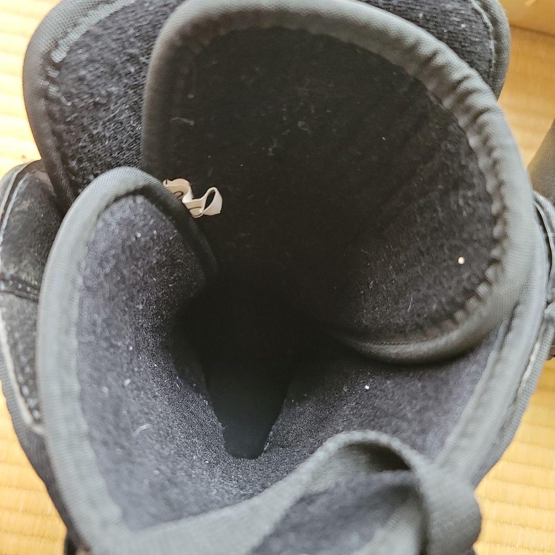 ブラック スノーボードブーツ ダイヤル式25センチ