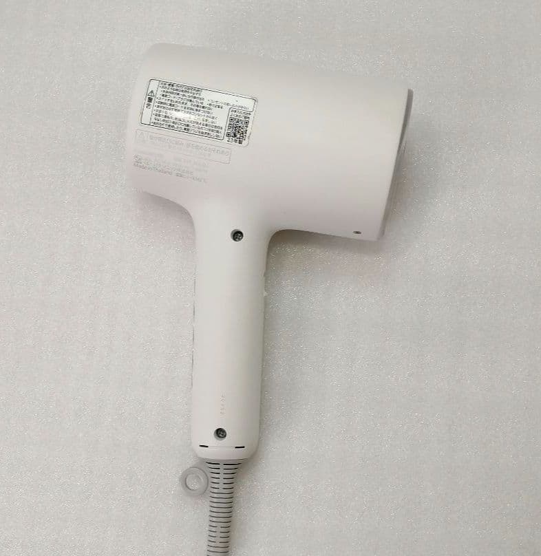 23年製パナソニック 　PANASONIC　ドライヤー　EH-NA0J 　47