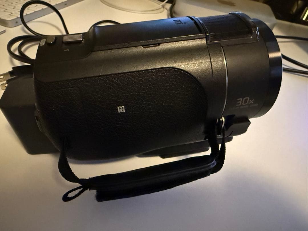 SONYデジタル４KビデオカメラFDR-AX40