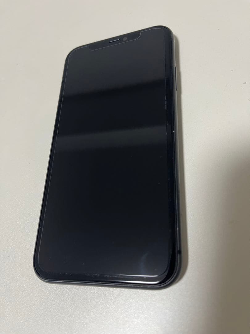 Apple iPhone 11 本体 ブラック　64GB SIMフリー