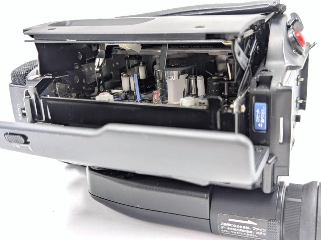 8mmテープのダビングに！ SONY ビデオカメラ CCD-TR75