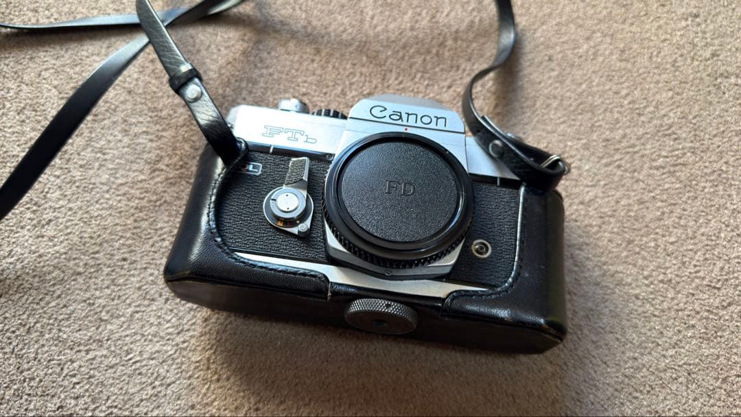 フィルム一眼3台Canon FTb、Minolta X7、Ricoh XR500