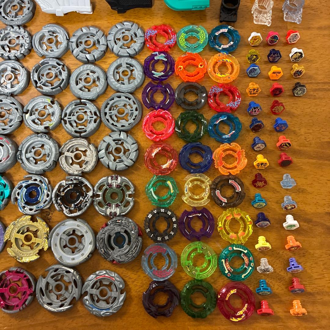 メタルファイトベイブレード　まとめ売り　ランチャー付き