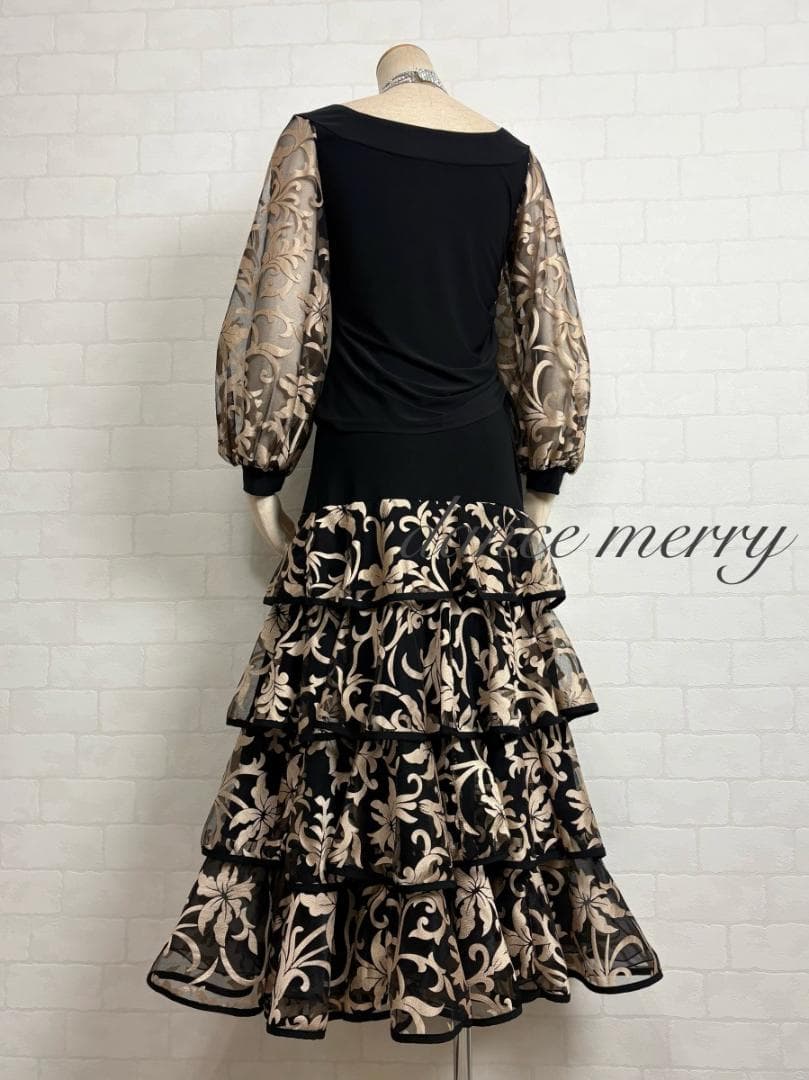 ＊新品　社交ダンス　ツーピース　黒　ベージュ　長袖　バルーン袖　パーティ2412