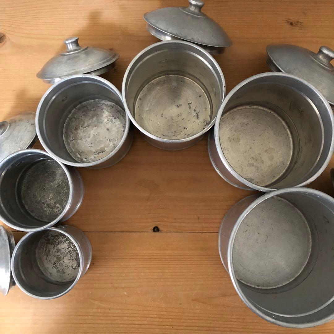 【６個セット】古いキャニスター　フランス　アンティーク　アルミ製　(no.65)