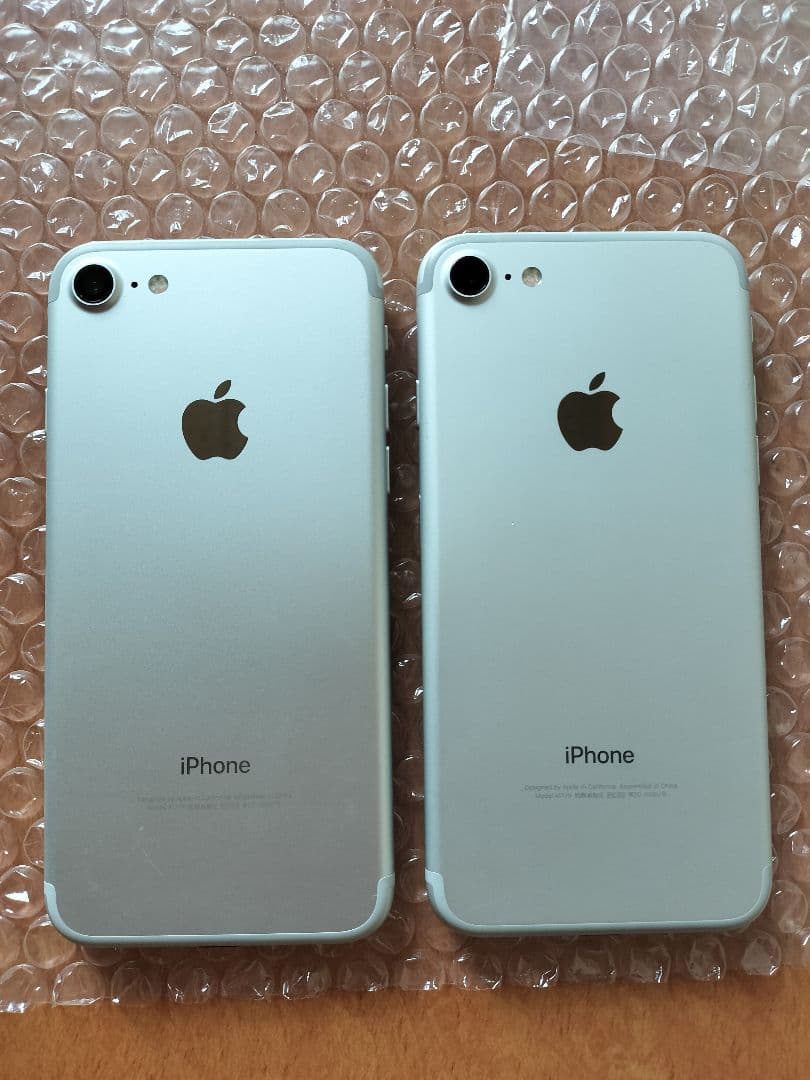 2台セットiPhone 7 32GB バッテリー100% SIMフリー