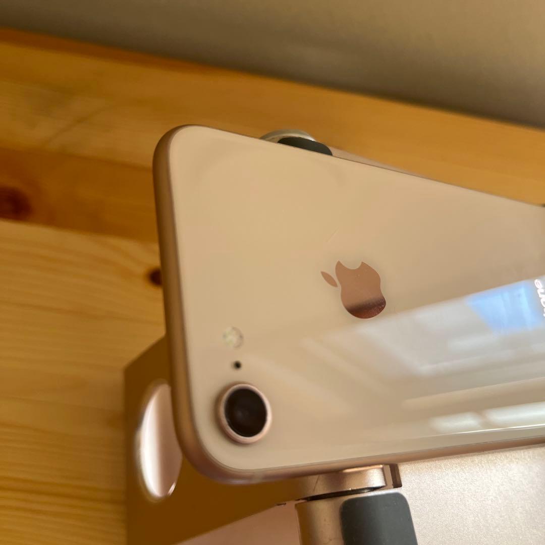 バッテリー新品100%！iPhone8 64GB ゴールド