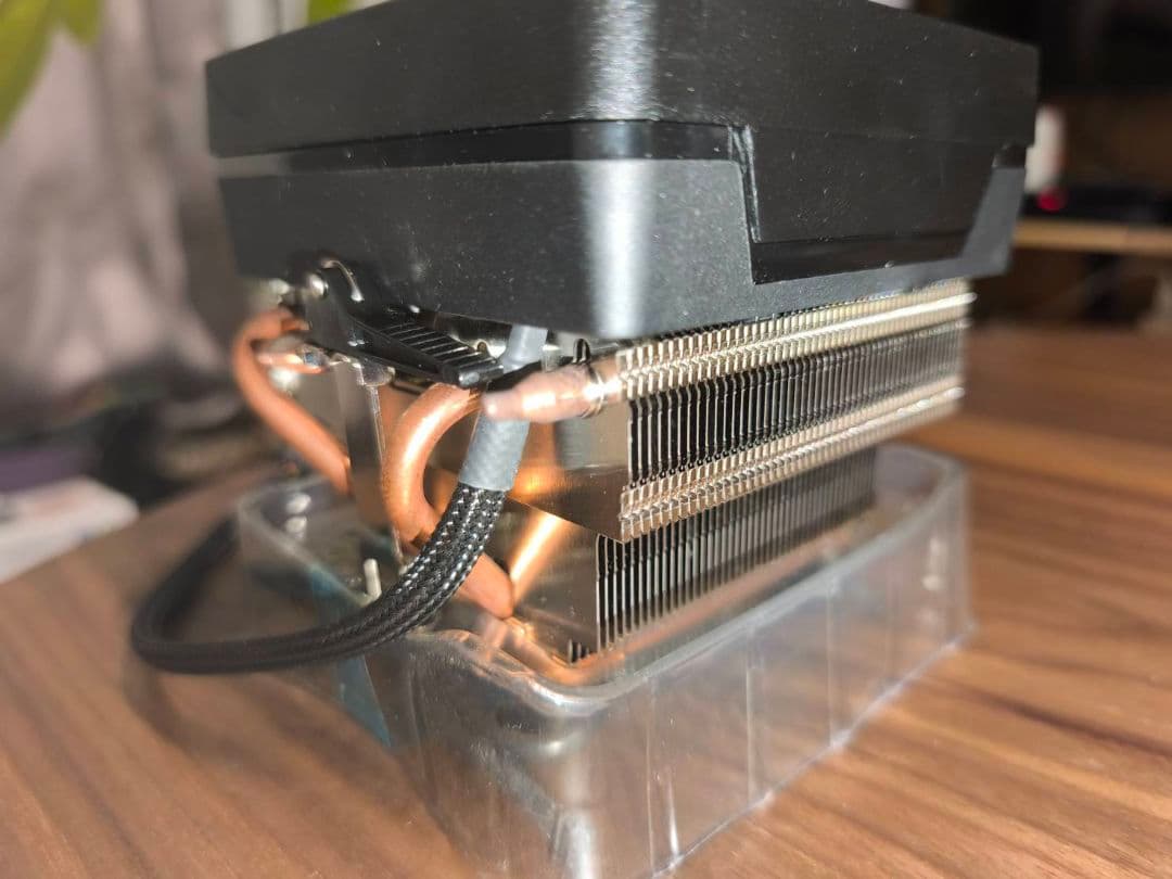 AMD Ryzen 7 3800X CPU 本体