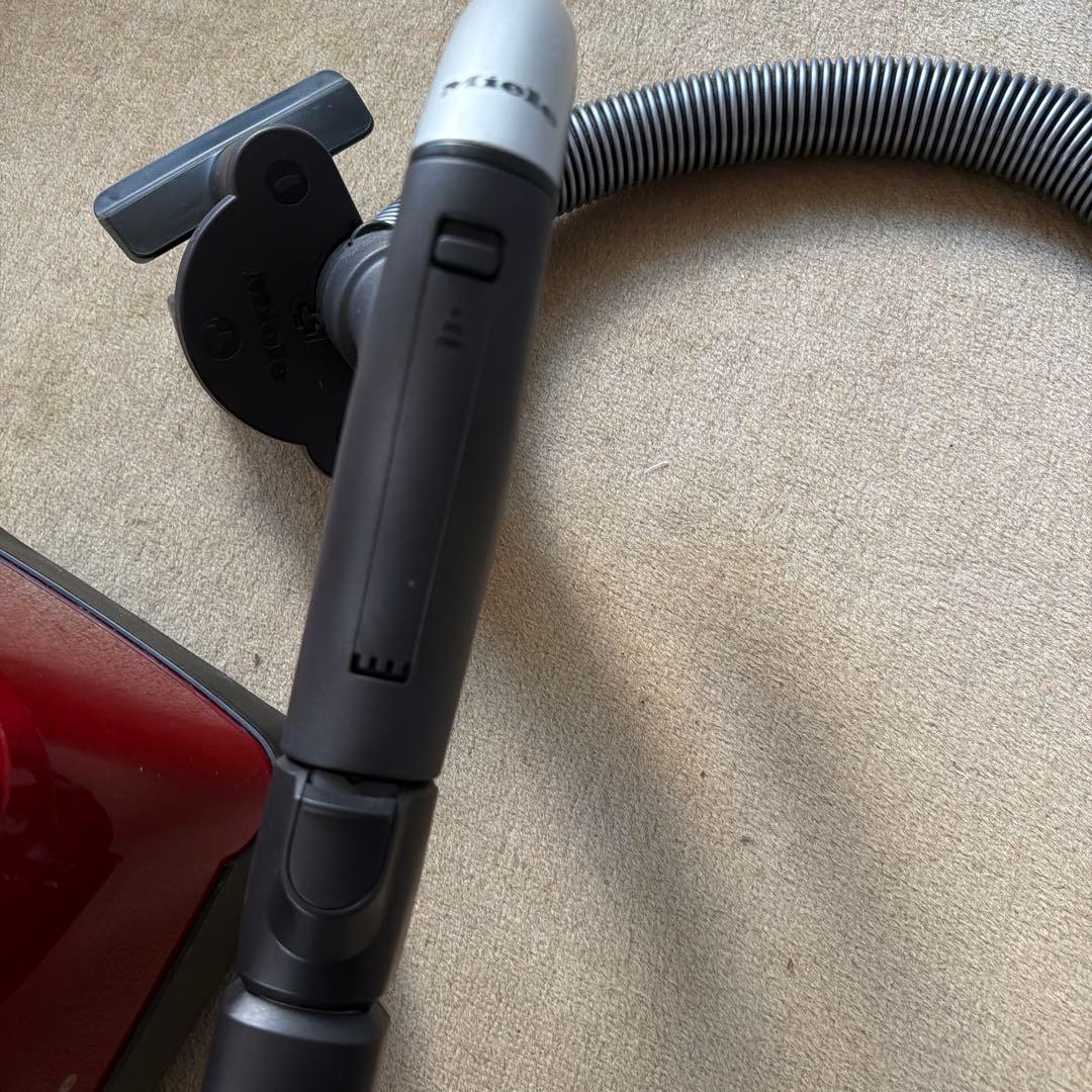 キッチン家電 Miele Compact C2 Autumn Red