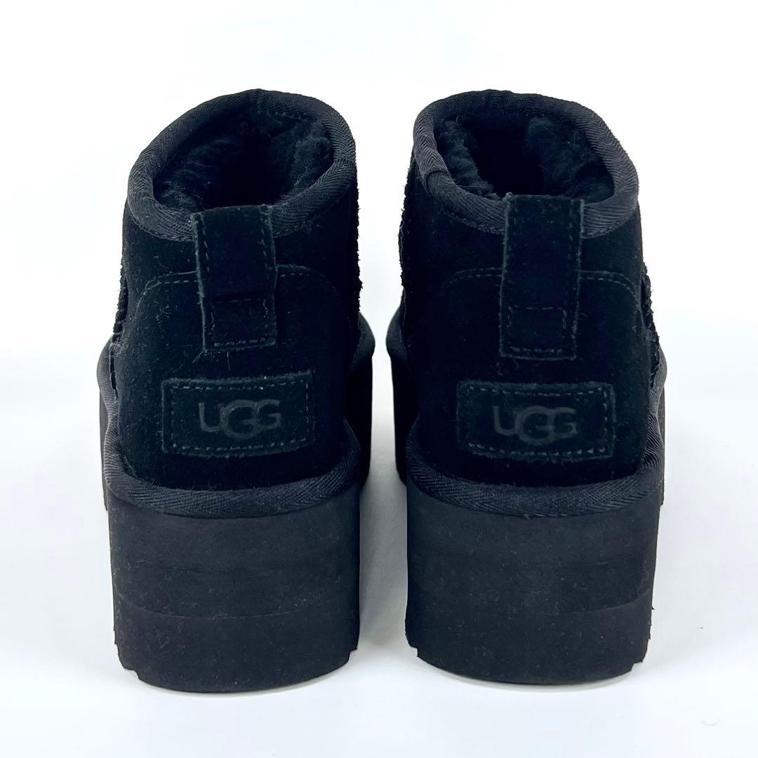 【新品未使用】UGG ULTRA MINI PLATFORM ブーツ 黒24.0