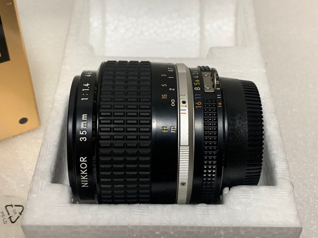 レンズ(単焦点) NIKON 35mm 1.4