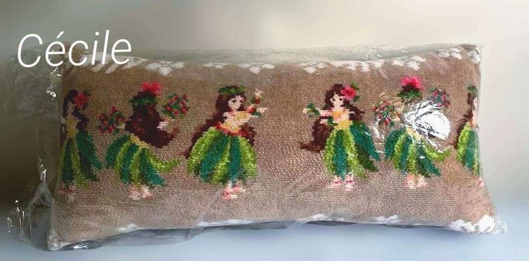 フェイラー　クッション　マナマナ