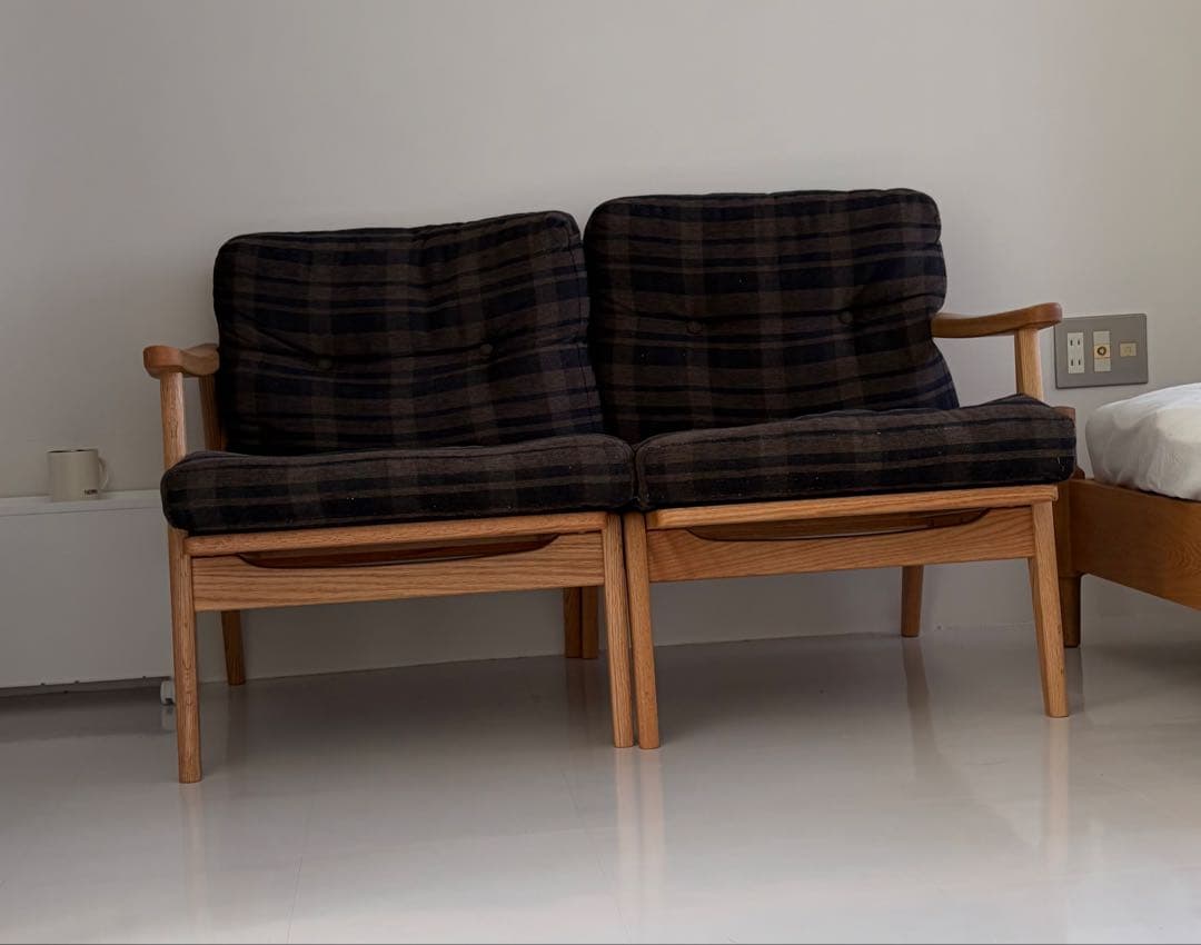 マルニ60 2人掛けソファ　オークフレーム