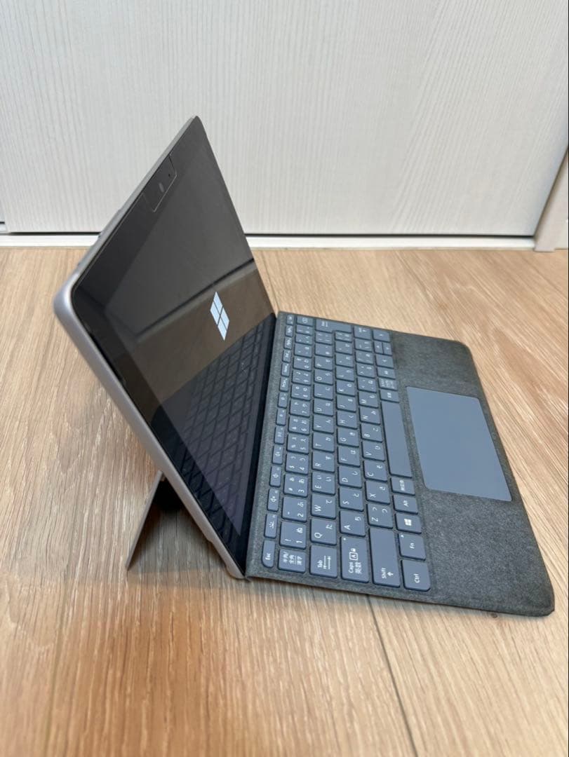 サーフェスgo本体・純正キーボード・純正ペン