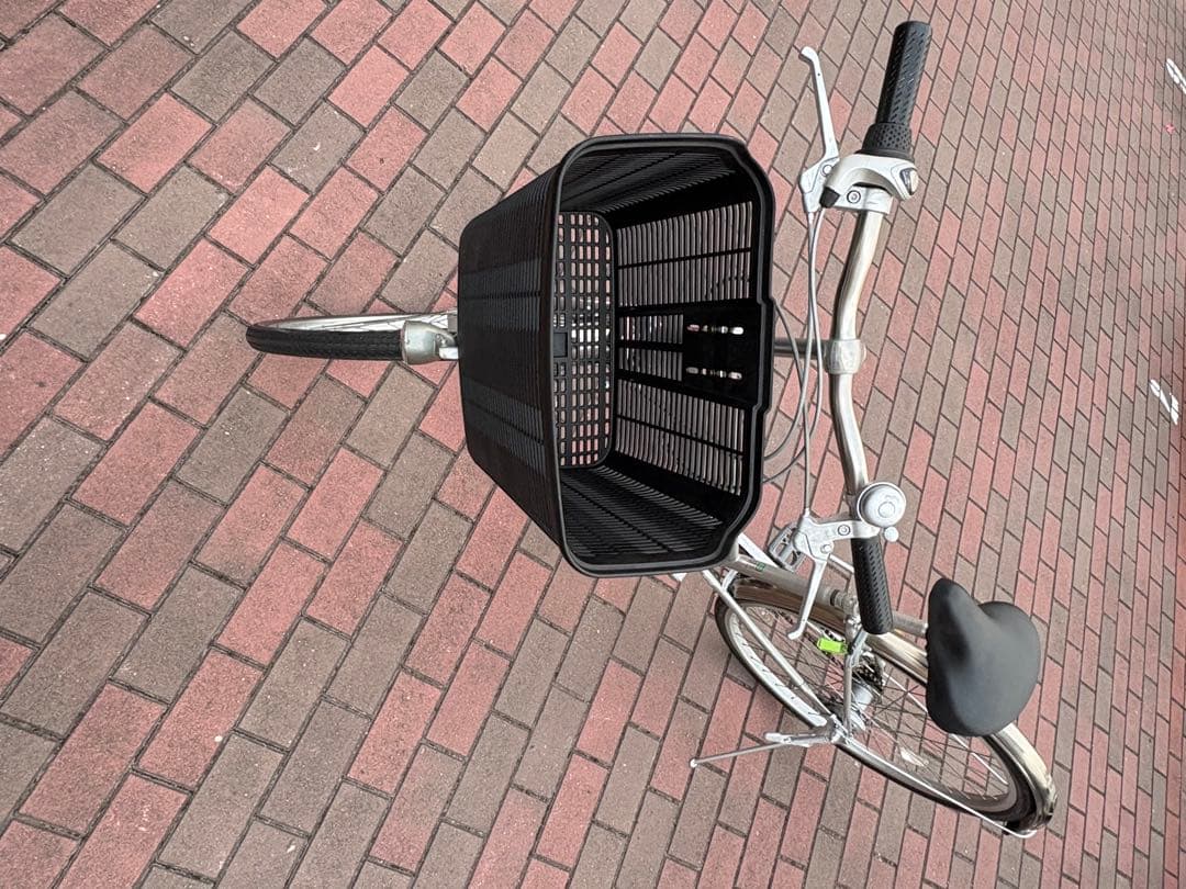 オートライト/3段変速付き軽快車(26㌅)お引き取りですが、配達も可能です。