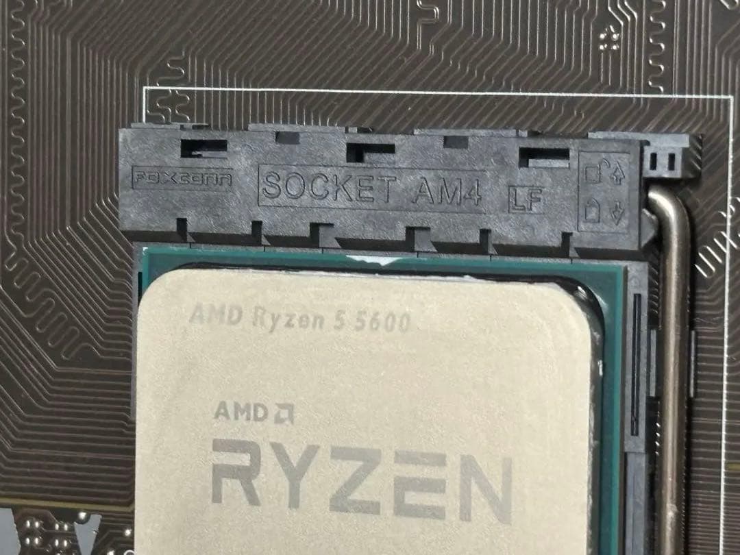 Ryzen5 5600 + A520Mマザボ + 16GBメモリ セット