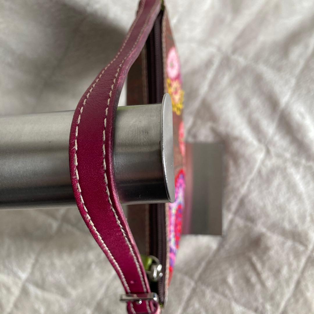 極美品　ETROエトロ　花柄刺繍ハンドバッグ　ペイズリー　ポシェット　イタリア製