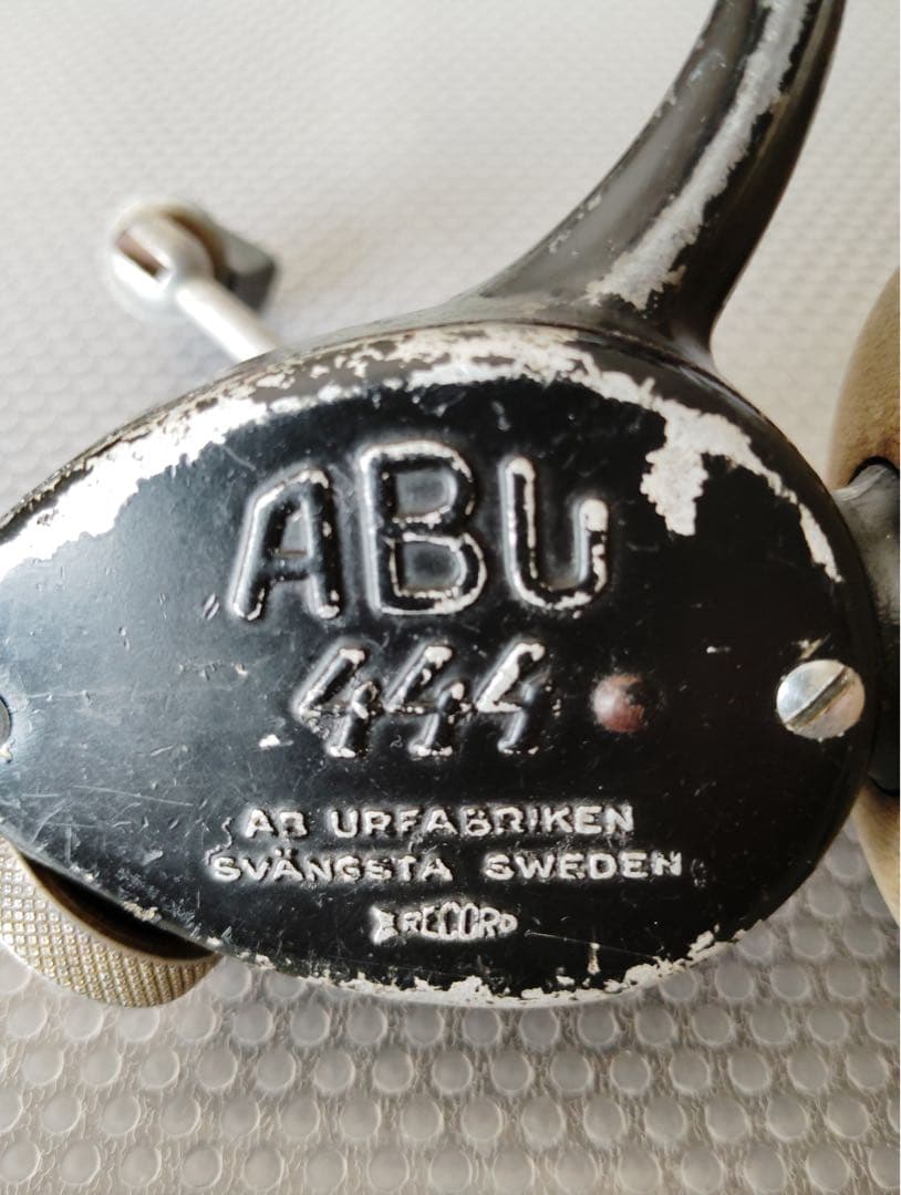 ABU　ビンテージ　スピニングリール SVANGSTA 444 RECORD