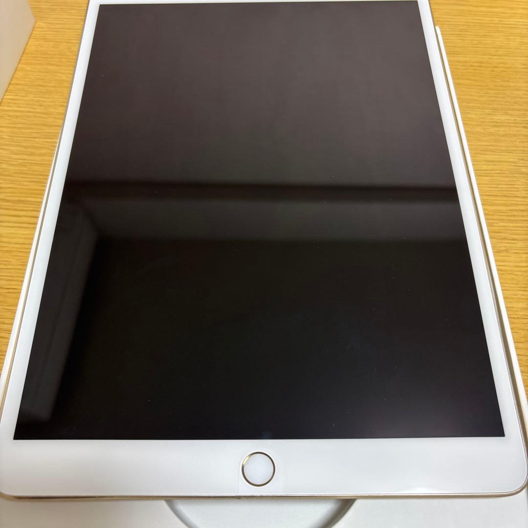 iPad Pro 10.5インチ 256GB Wi-Fi + Cellular