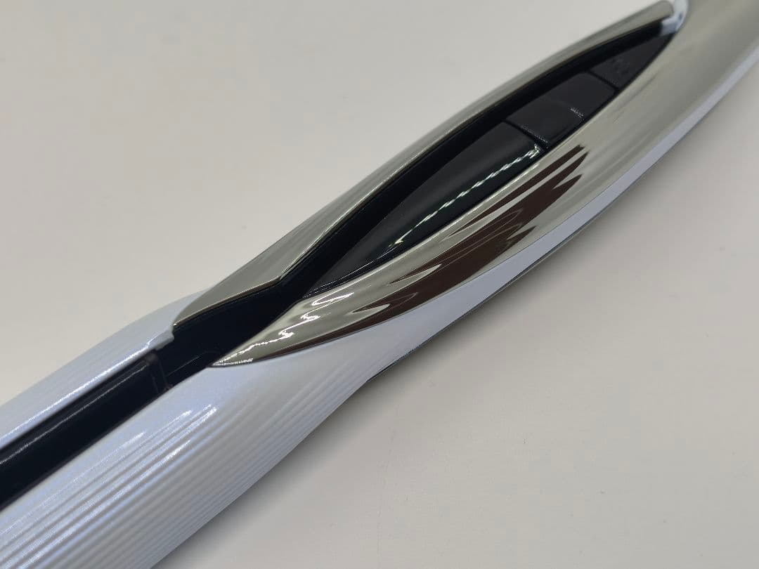 【極美品】ReFa リファ RE-BM ホワイト ストレートヘアアイロン