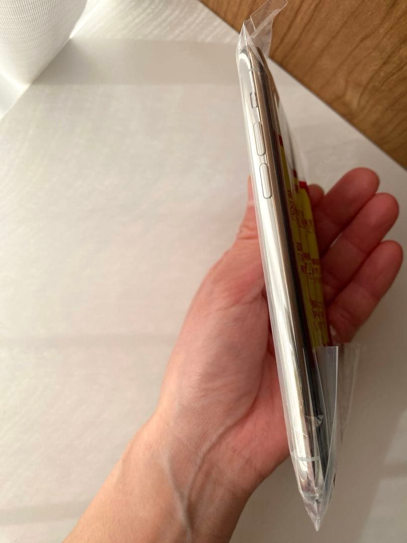 バッテリー100%【iPhone 11 Pro シルバー 本体 】