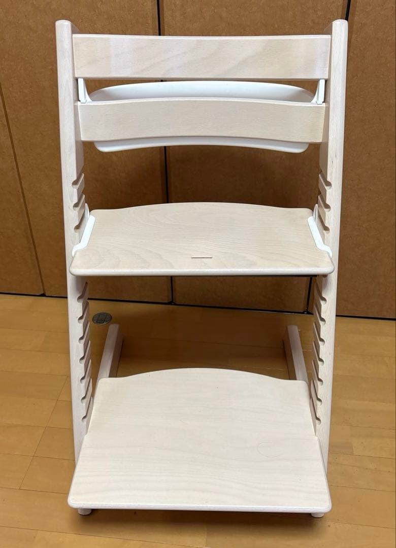 STOKKE Tripp Trapp No.5ホワイトウォッシュ、オーガナイザー