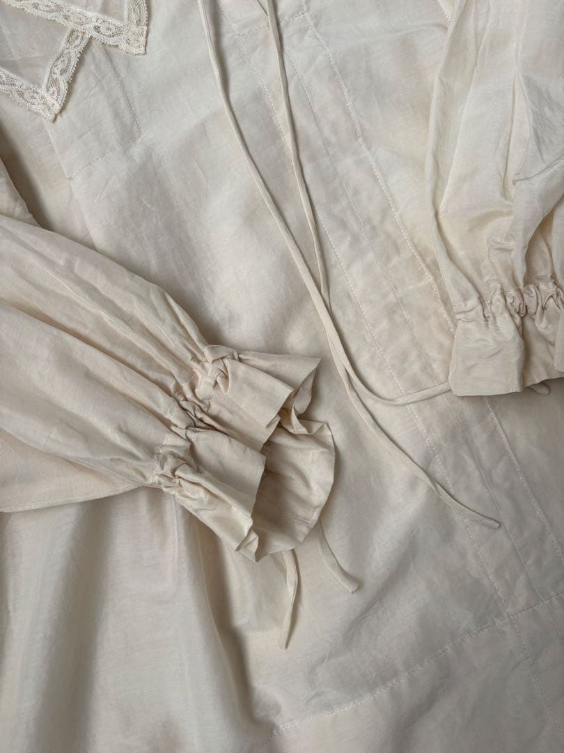 【新品】希少 TOWAVASE ブラウス Leavers blouse