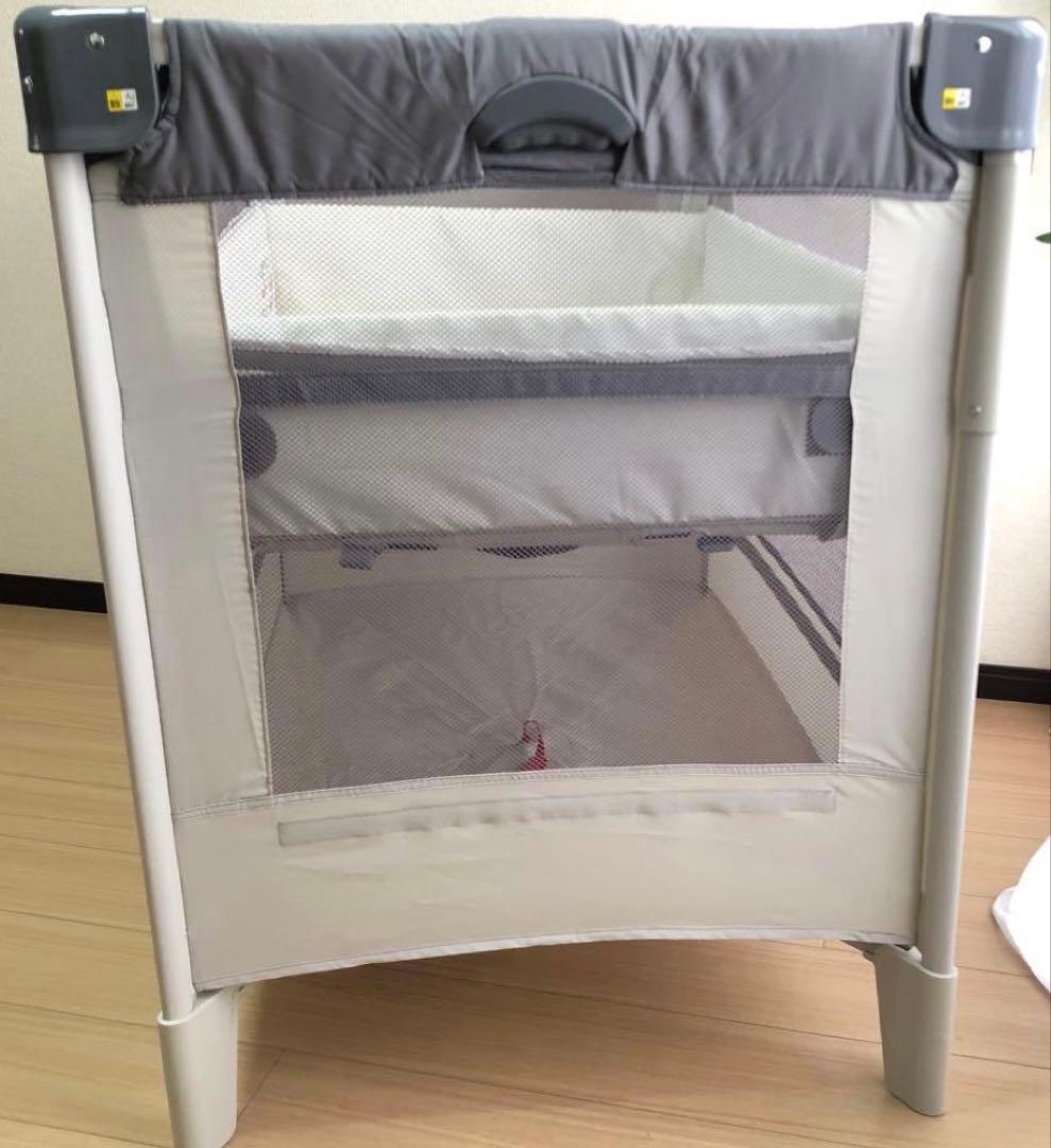 折りたたみ式メッシュベビーベッド グレー