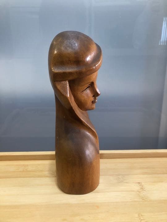 ❣️新年sale❣️ハワイ女神（材：モンキーポッド）