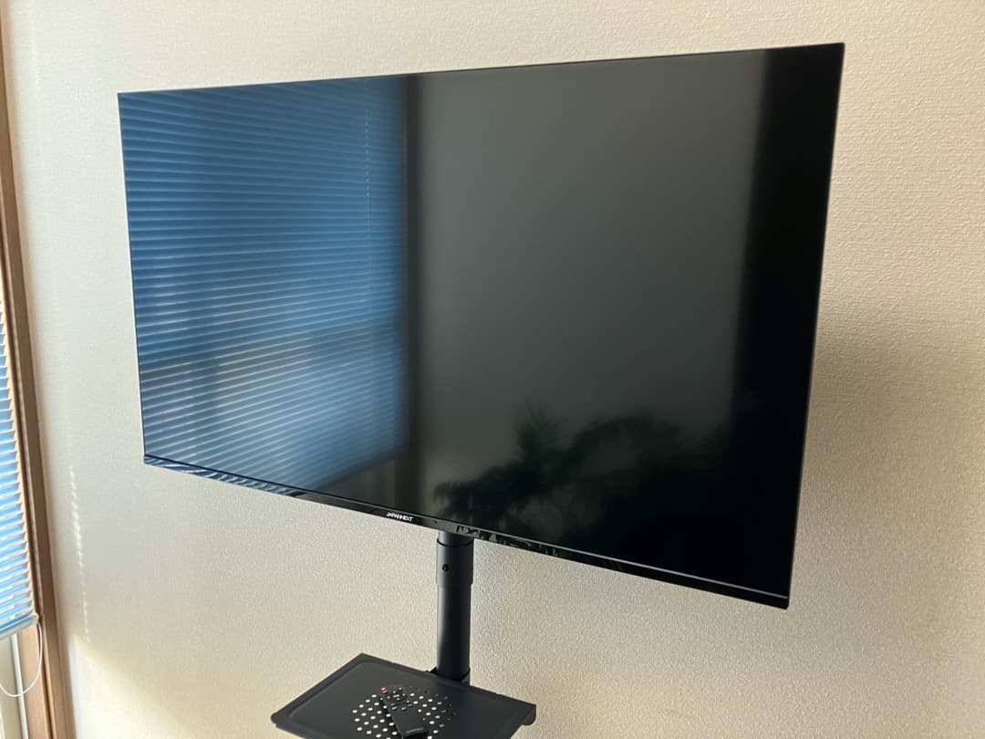 JAPANNEXT 43型液晶モニターとテレビスタンド キャスター付