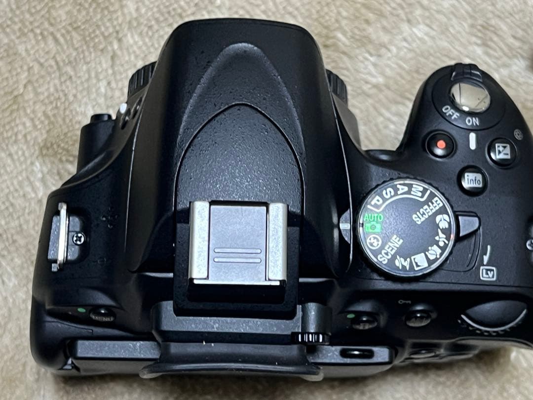 Nikon D5100 – DSLR レンズセット