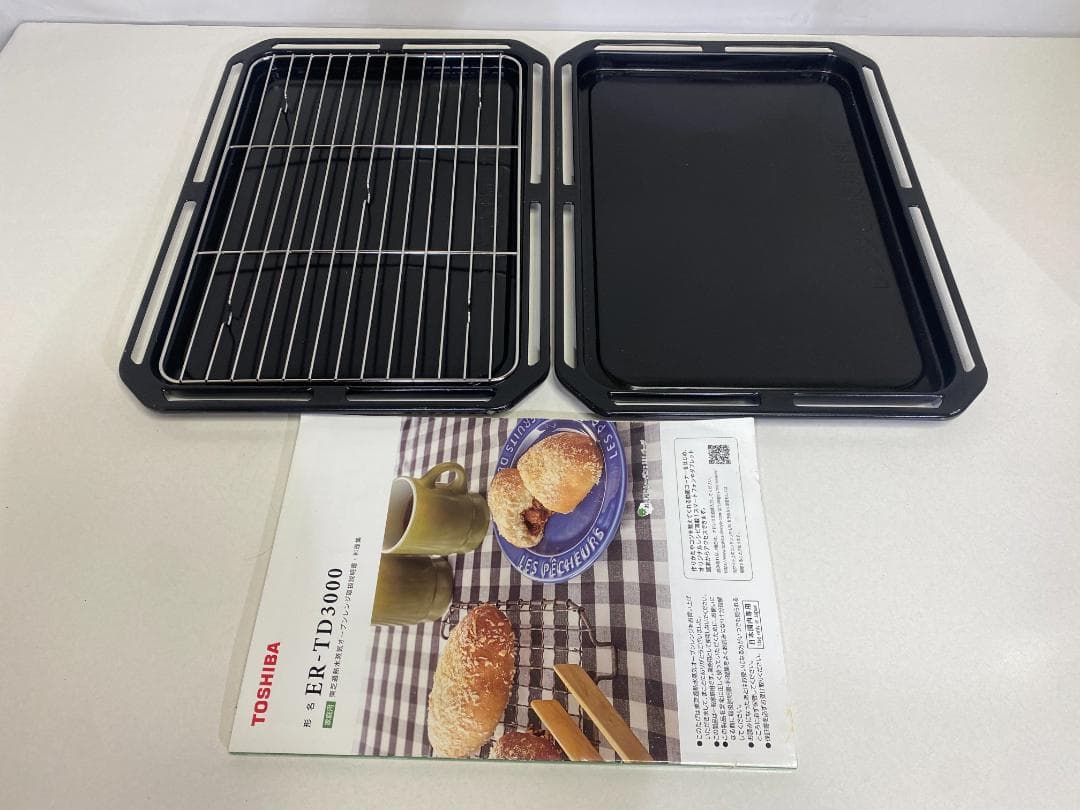 TOSHIBA オーブンレンジ石釜ドーム　ER-TD3000(W)　2019年製