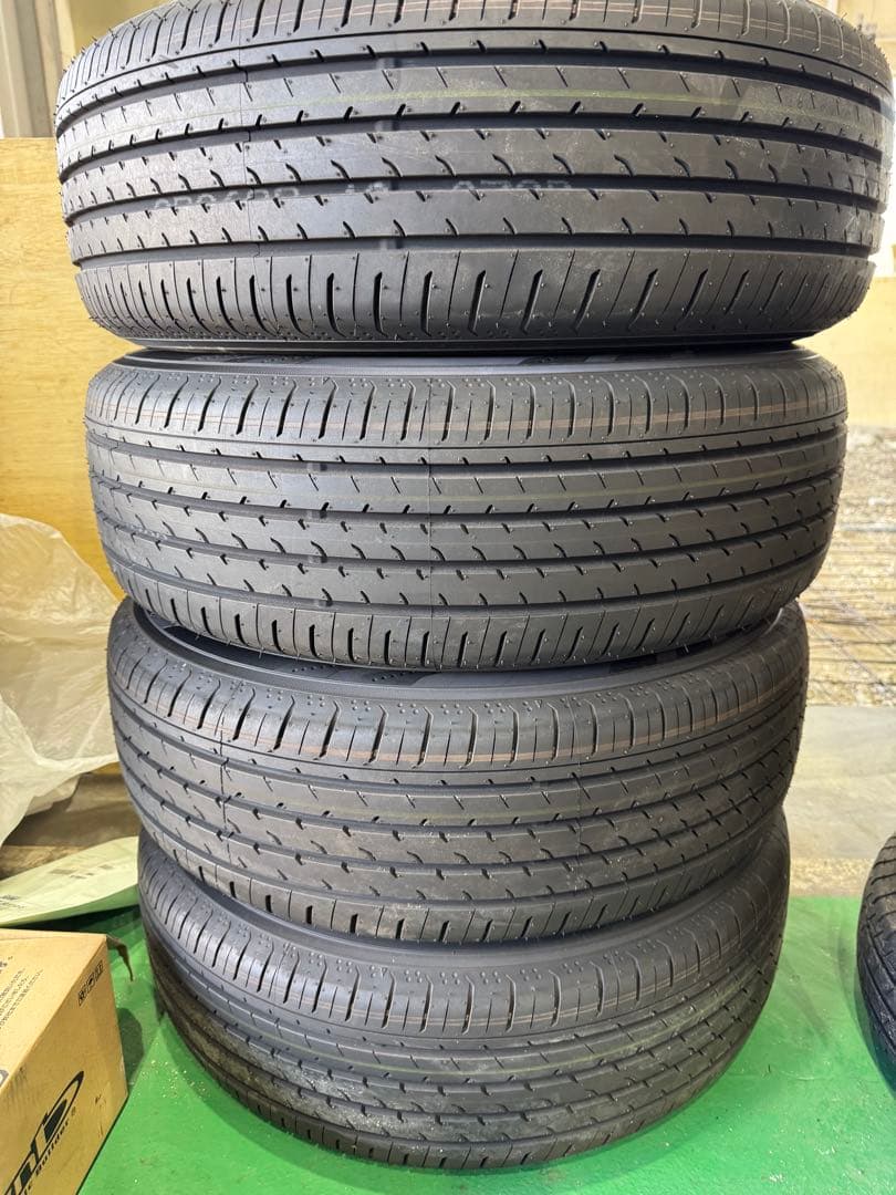 40アルファード新品外し18インチ 純正タイヤアルミホイールセット