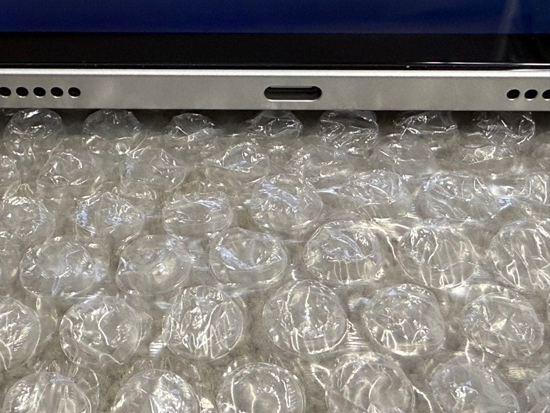 美品　iPad 11世代　A16 128GB Wi-Fiモデル