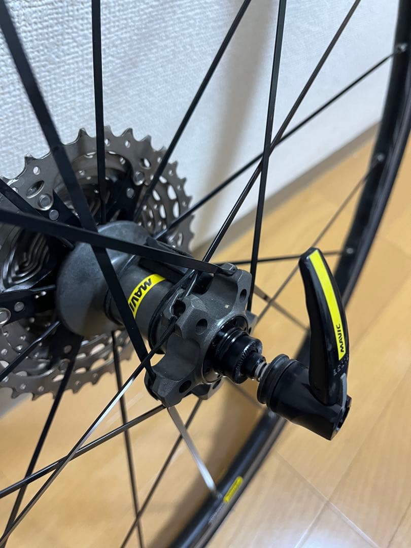 MAVIC KSYRIUM ELITE UST 純正チューブレスタイヤ付き