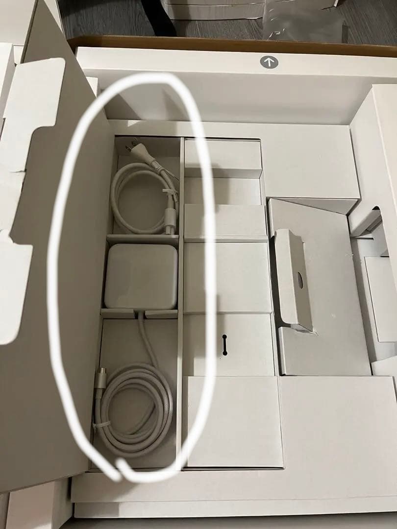 【最終値下げ】iMac 24 2021 本体と電源ケーブル