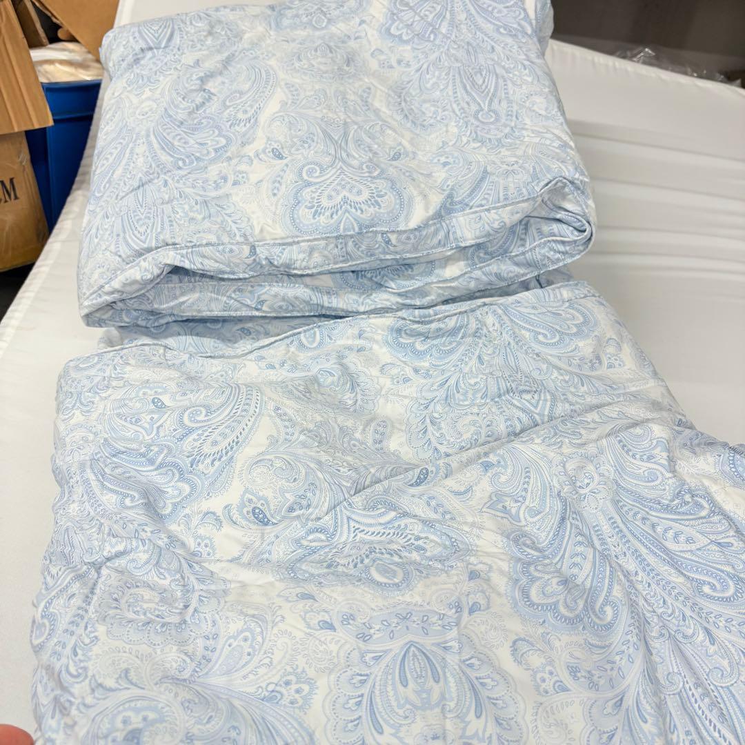 60新品開封済み　羽毛布団　シングル　掛け布団　100％羽毛1.1kg