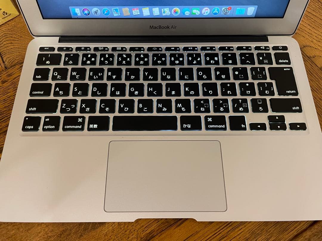 【売り切り】MacBook Air 11インチ Early 2014