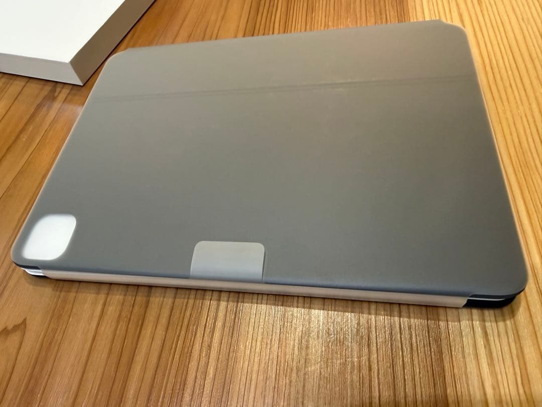 【未使用】アップル Magic Keyboard A2261 MXQT2J/A