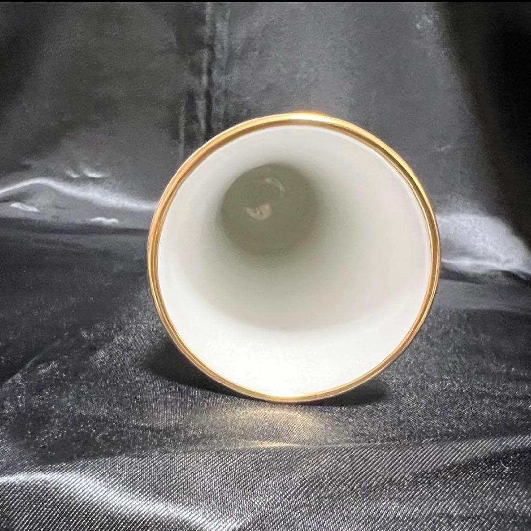 大倉陶園 バラの実 一輪挿し