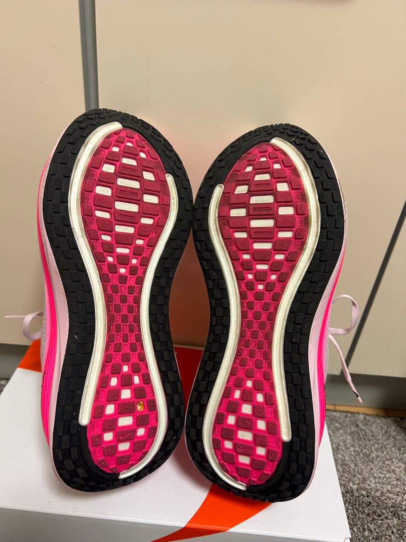 NIKEボメロプラス27.5cm