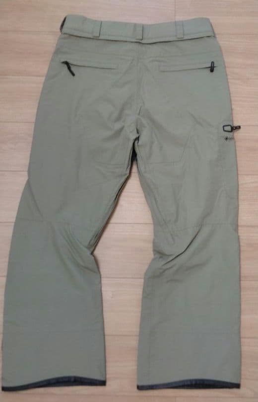 VOLCOM GORE-TEX スノボウェア(パンツのみ)Mサイズ