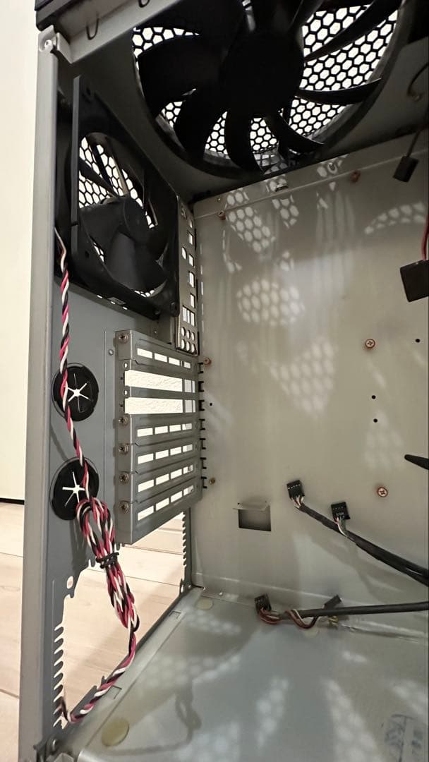 LITEON PCケース スチール アクリル　5fan