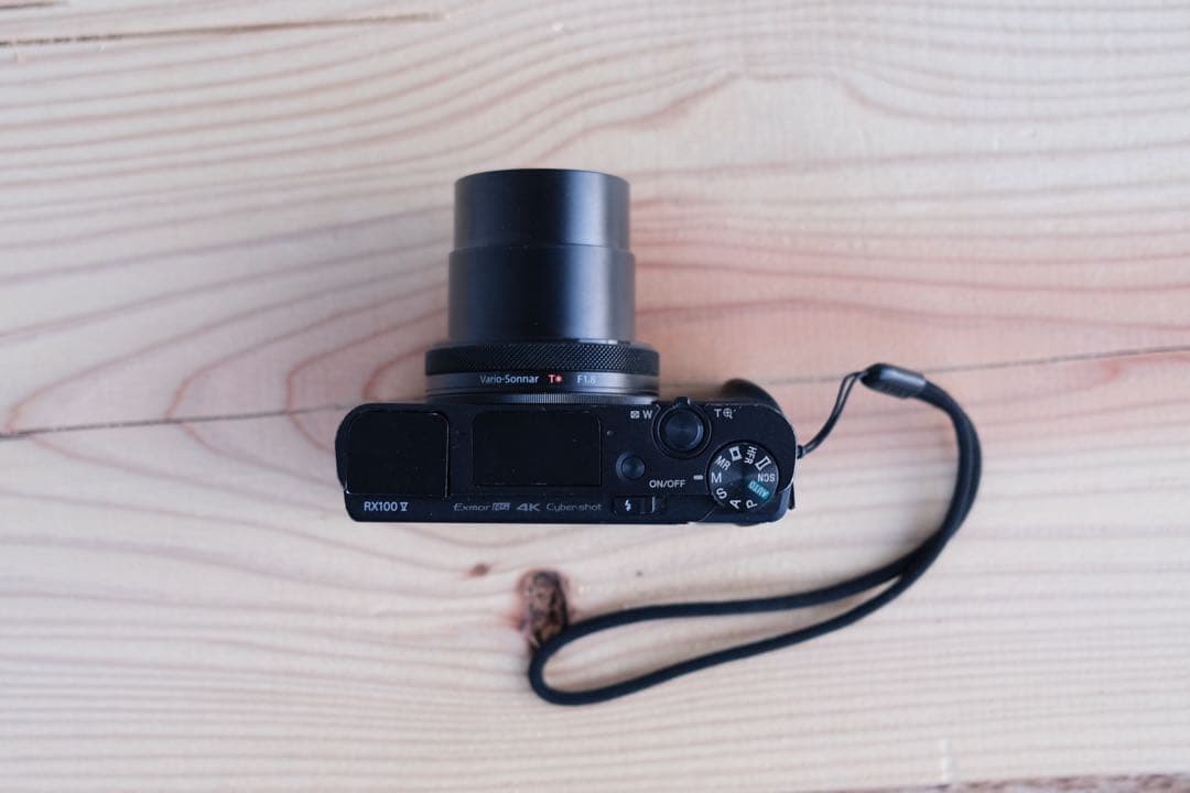 SONY RX100M5 コンデジ　コンパクトデジタルカメラ