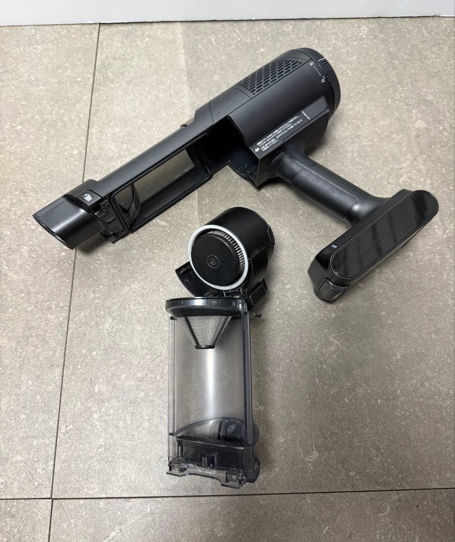 Shark◇CleanSense iQ+ IW3241J メタルブラック