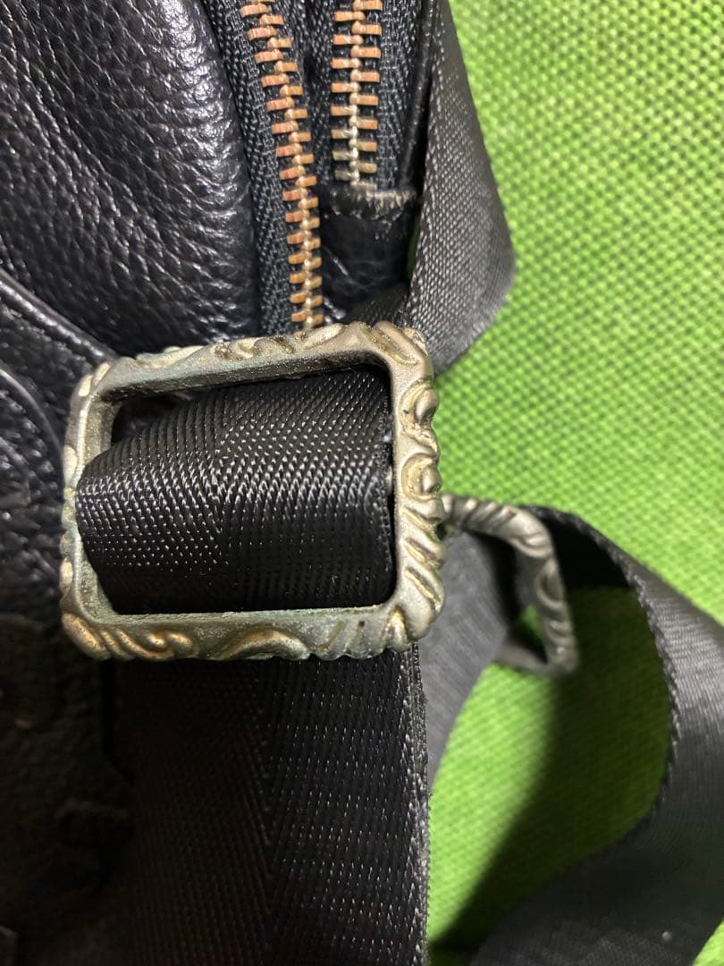 クロムハーツ レザー ショルダーバッグ　百合