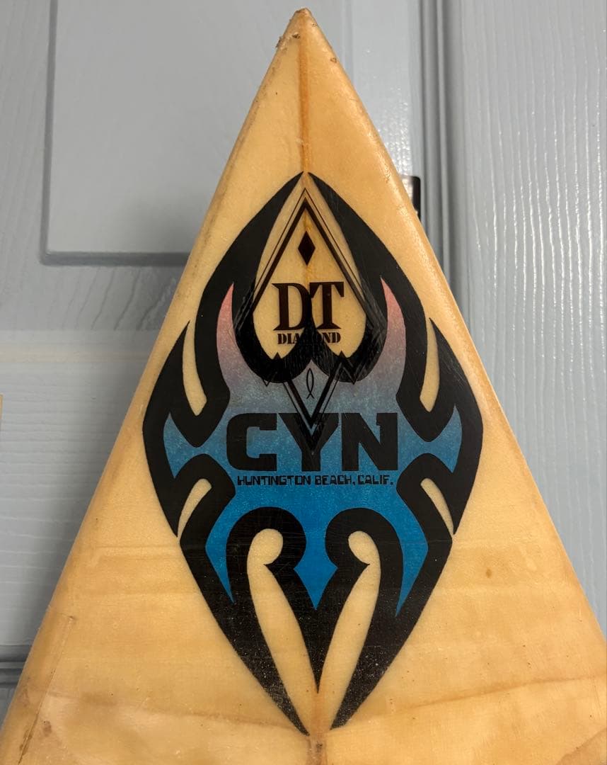 Tomos Cuyah ショートサーフボード 3フィン