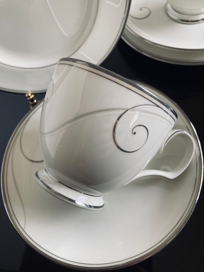 未使用◆ノリタケ　プラチナウェイブ　トリオ　4客セット12ピース