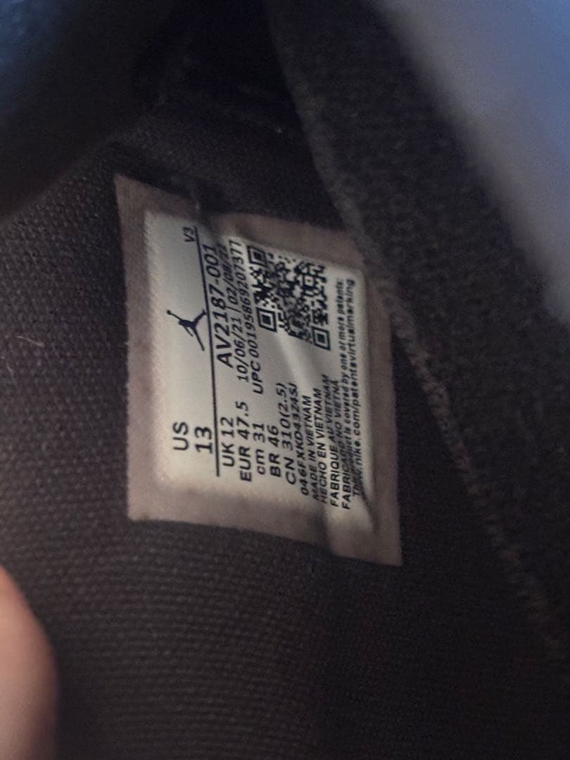 専用　完売品　エアジョーダン 11 レトロ LOW シューズ 31